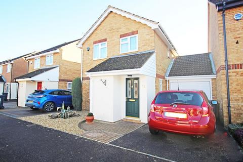 62 Hayfield, Stevenage, SG2 7JR