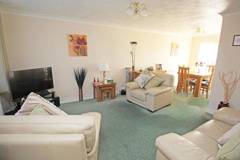 62 Hayfield, Stevenage, SG2 7JR