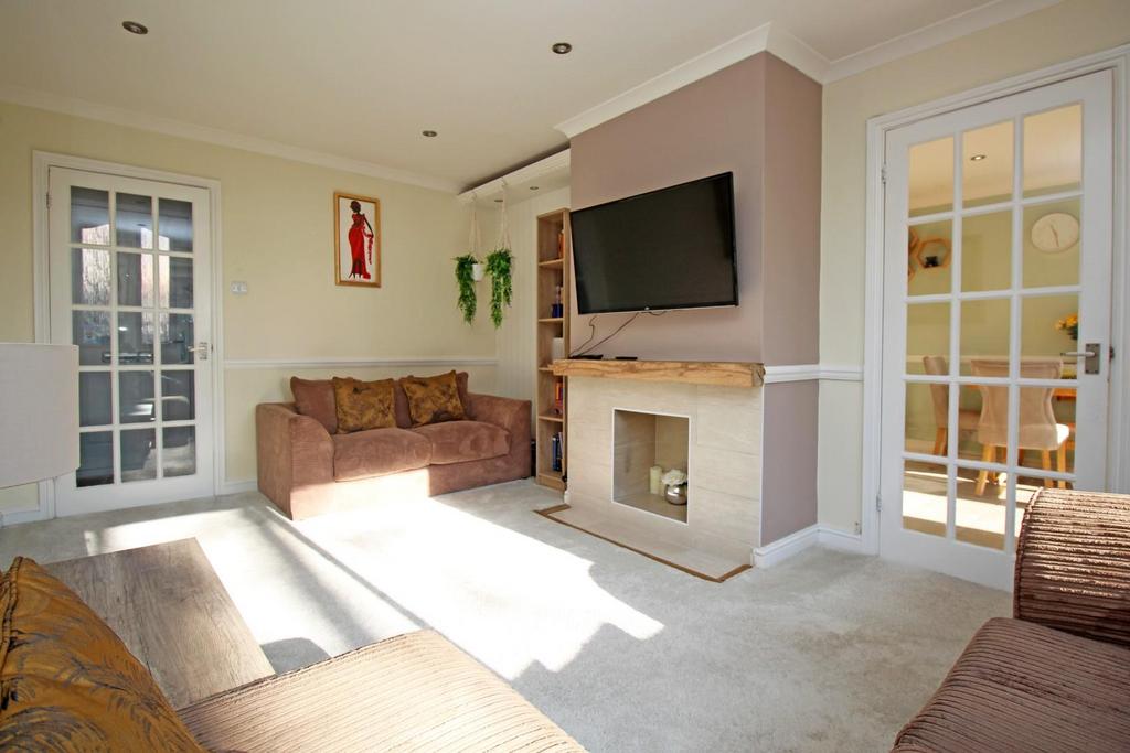 Lounge 2.JPG