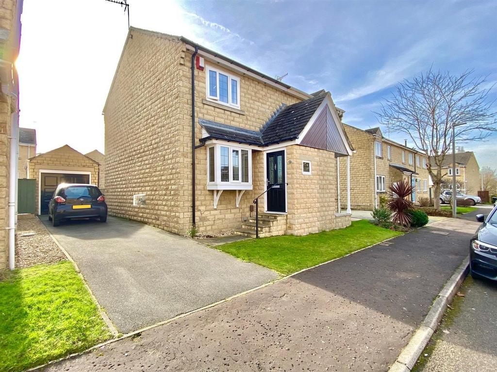 Oliver Meadows, Elland 2 bed semidetached house £170,000