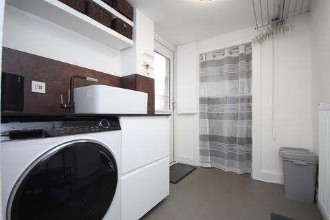 12 Andes Close, Southampton, SO14 3HS