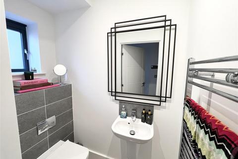 50 Hardy Close, Chelmsford, CM1 1AE