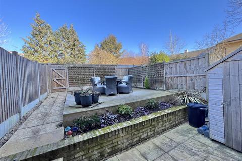50 Hardy Close, Chelmsford, CM1 1AE