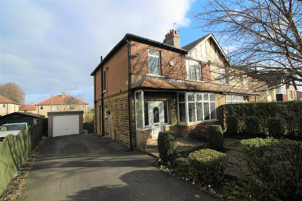 Wakefield Road,Dalton, Huddersfield, HD5 8DB 3 bed semidetached house