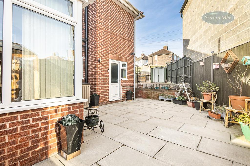 Stanwood Avenue, Stannington, S6 5HX 4 bed semidetached house £299,950