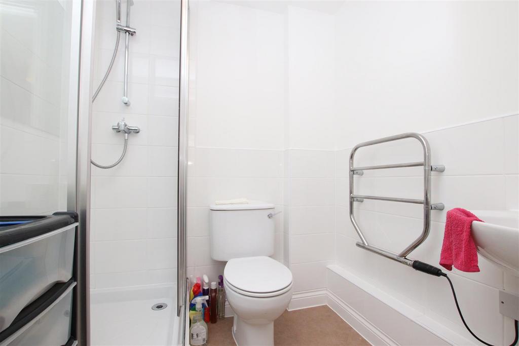 Shower Room.JPG