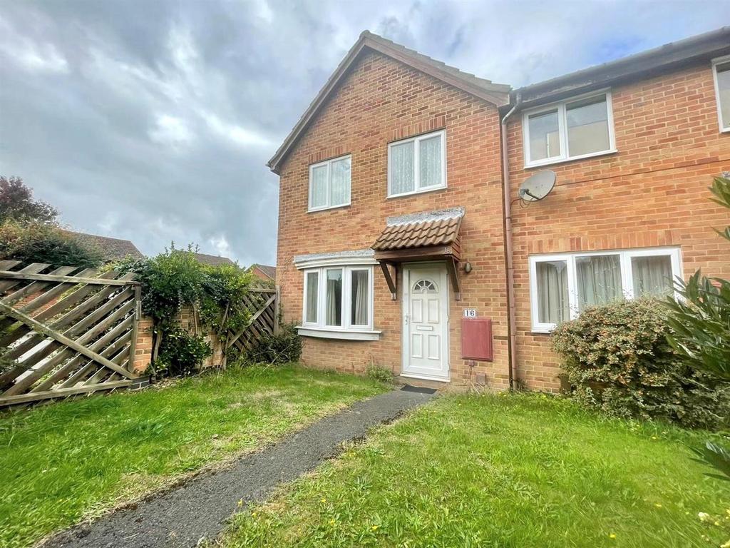 Pennycress, Locks Heath 3 bed terraced house £320,000