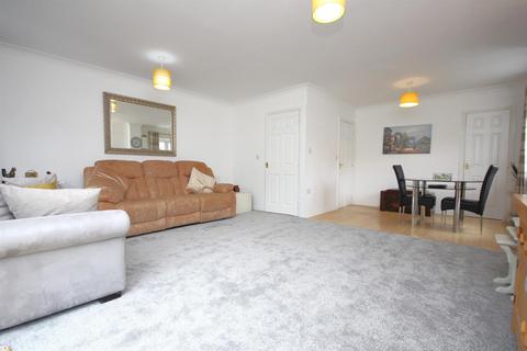 90 Badgers Copse, Park Gate, Southampton, SO31 1DU