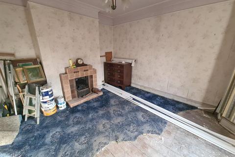 54 Bridge Road, Park Gate, Southampton, SO31 7GF