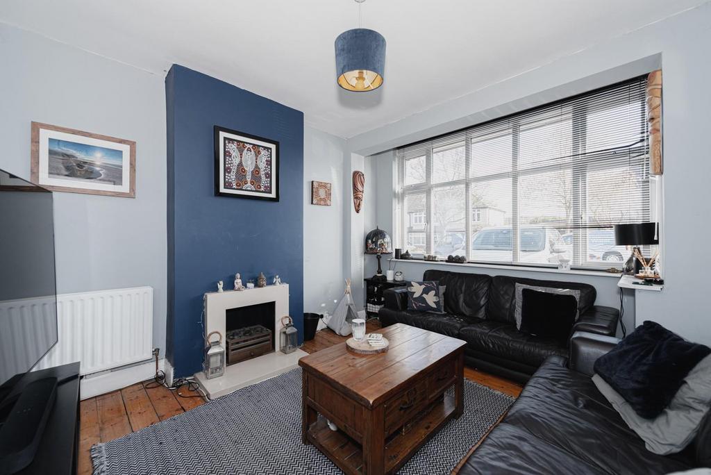 Stoneleigh avenue