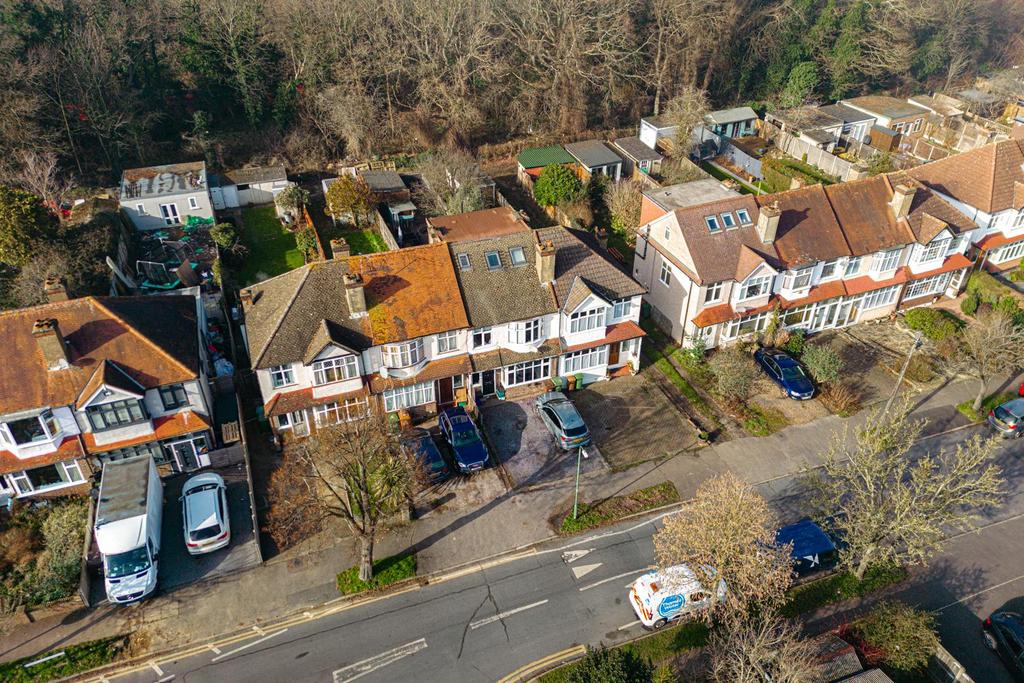 Stoneleigh avenue