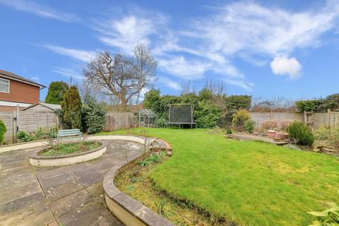 45 Barcheston Road, Knowle, Solihull, B93 9JU