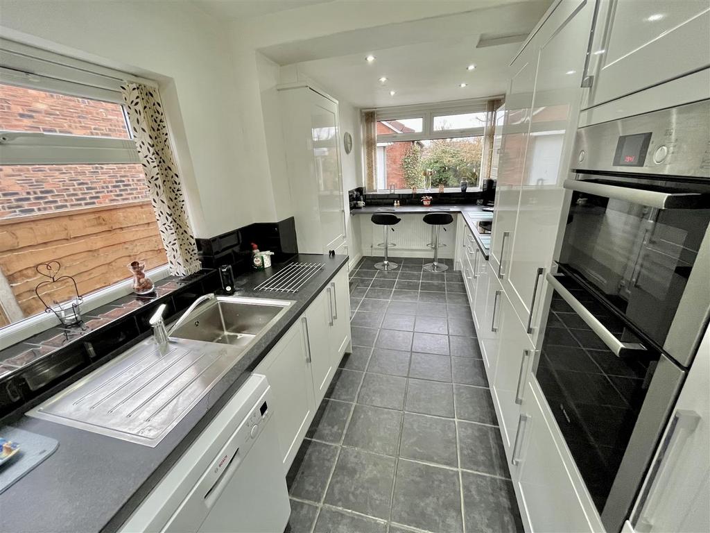Mossdale Road, Sale 3 bed semidetached house £450,000