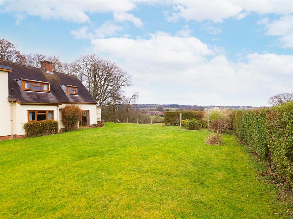 Woodhill, Nr Trefonen, Oswestry 3 bed country house for sale £510,000
