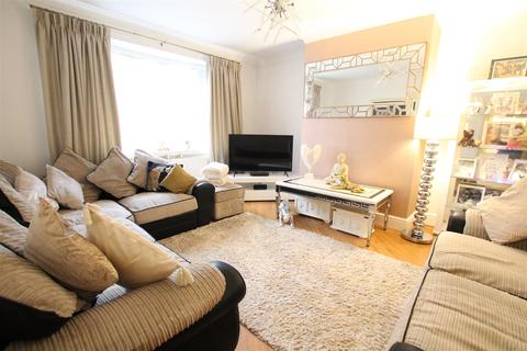 4 bedroom detached house for sale - Thoncroft Drive, Barnston