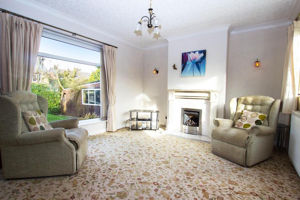 'Winmarleigh' Bog Height Road, Darwen 3 bed detached bungalow £195,000