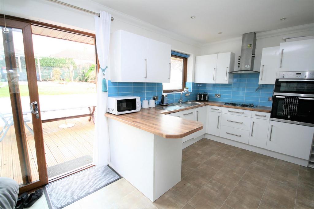 Kitchen Breakfast Room