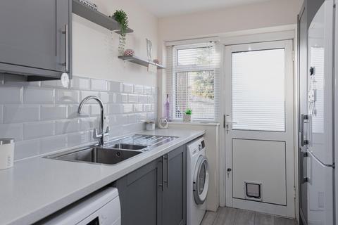 111 Chetwode Road, Tadworth, KT20 5PJ