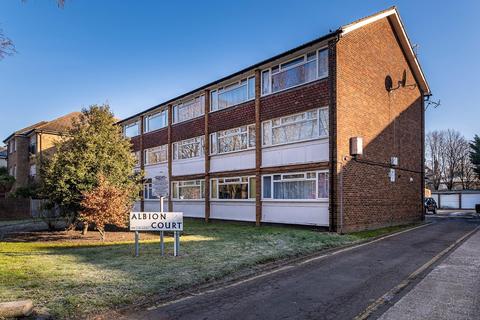 8, Albion Court Albion Road, Sutton, SM2 5TB