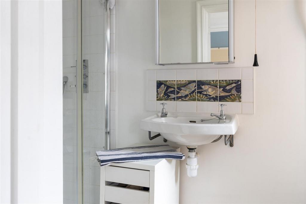 En suite shower room