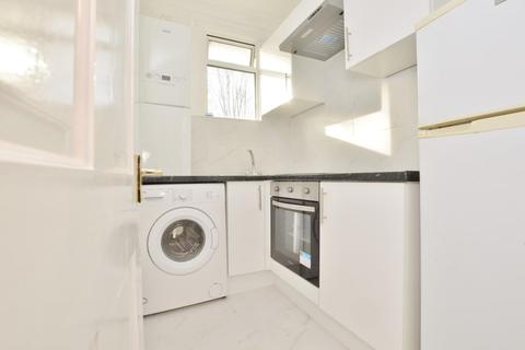 3a Chadwin Road, London, E13 8ND