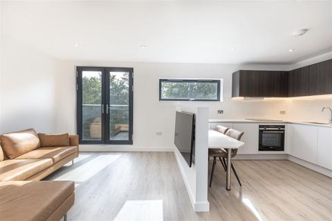 1 bedroom flat for sale - Holders Hill Road, London