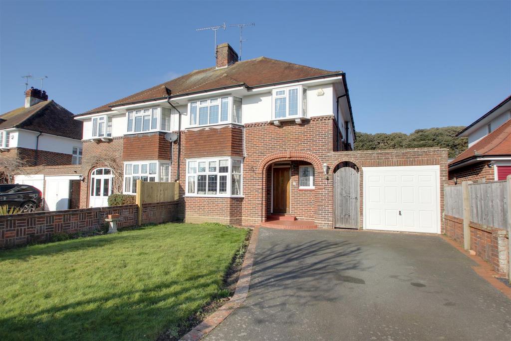 Ashurst Drive, GoringBySea, Worthing 4 bed semidetached house £650,000