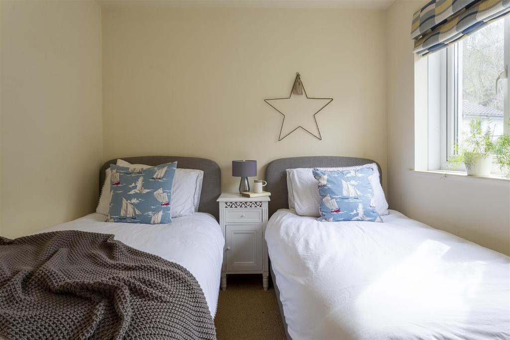 Bedroom 3.jpg