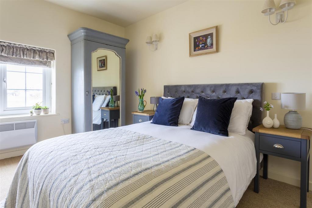 Master bedroom.jpg