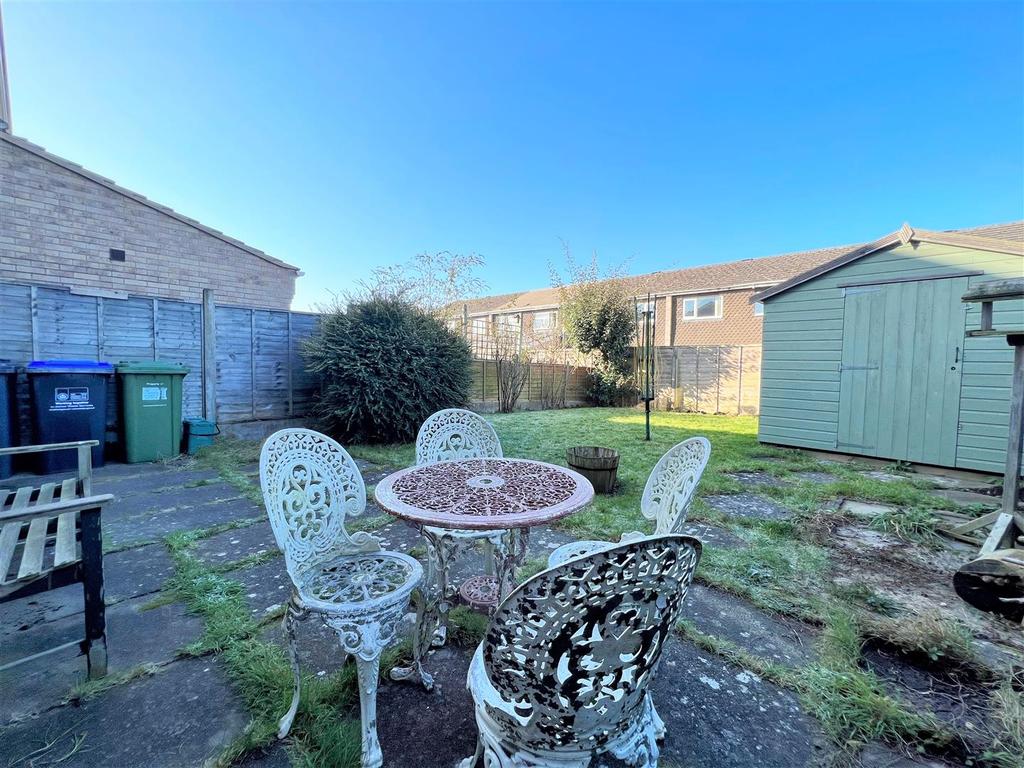 Rear garden...jpg