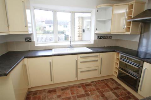 8 Bonaker Close, Porton, Salisbury, SP4 0LG
