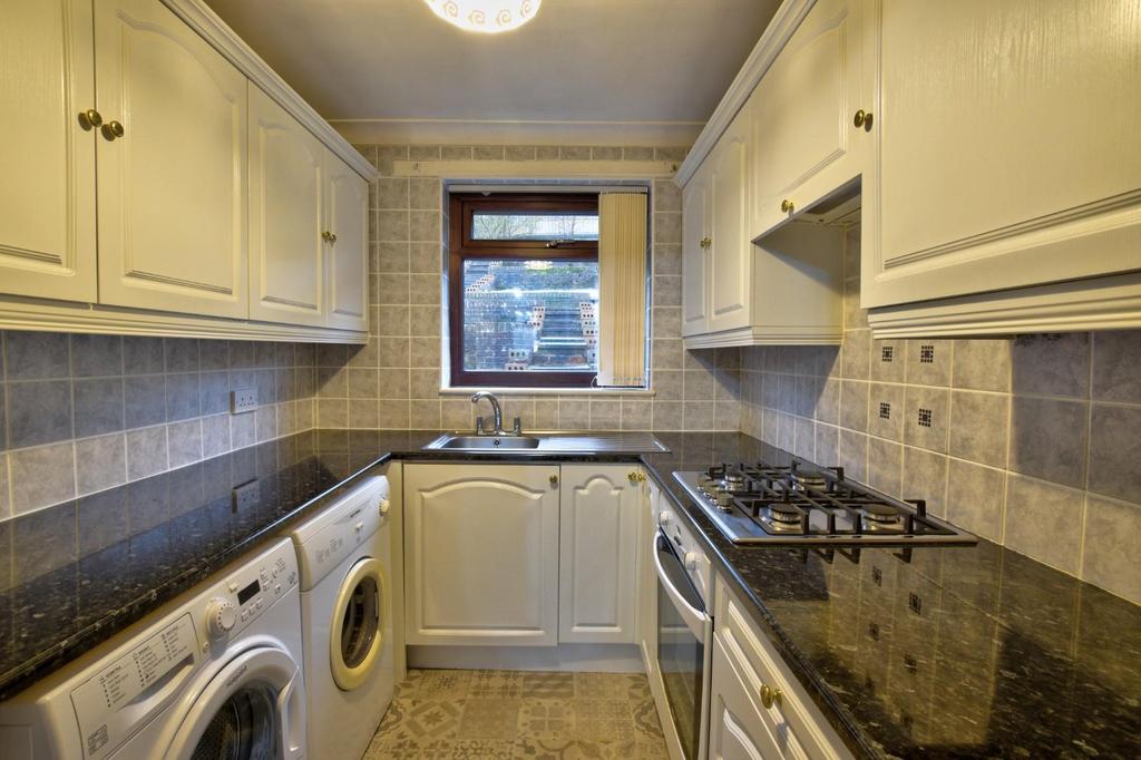 Clevelands Road, Burnley 2 bed semidetached bungalow for sale £100,000