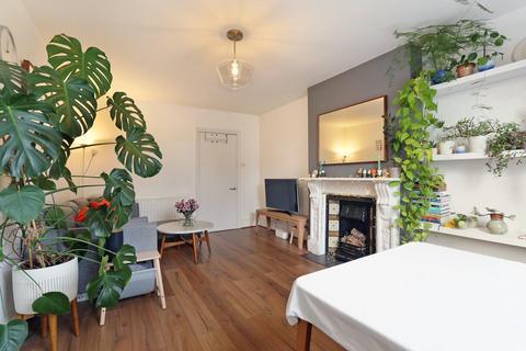35b Carholme Road, London, SE23 2HT