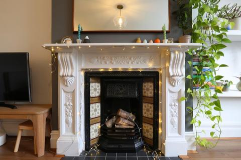 35b Carholme Road, London, SE23 2HT