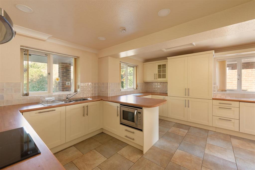 Hambrook Lane, Chilham, Canterbury
