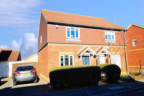 10 Wilde Road, Erith, DA8 1YJ