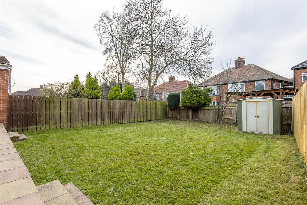 Wingrove Road North, Fenham, Newcastle upon Tyne 4 bed semidetached