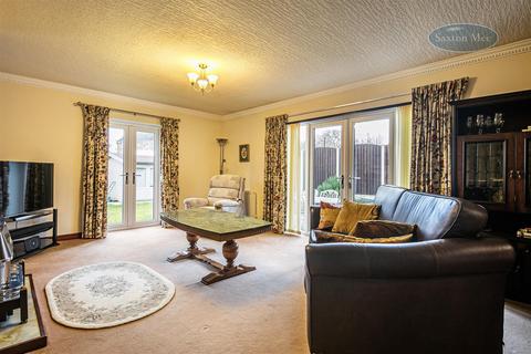 32 Briarfields Lane, Worrall, Sheffield, S35 0AA