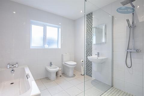 32 Briarfields Lane, Worrall, Sheffield, S35 0AA