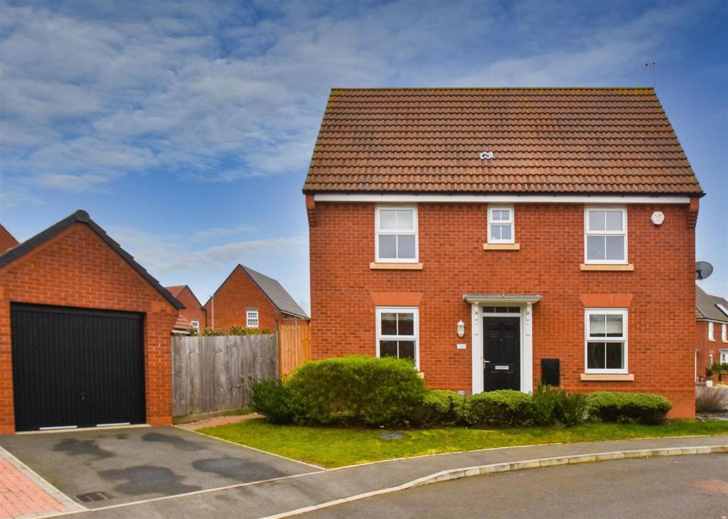 4 Lickey Close, Dudley 3 bed end of terrace house £315,000