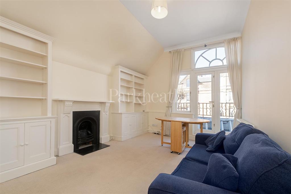 Canfield Gardens, South Hampstead NW6 2 bed flat £2,300 pcm (£531 pw)