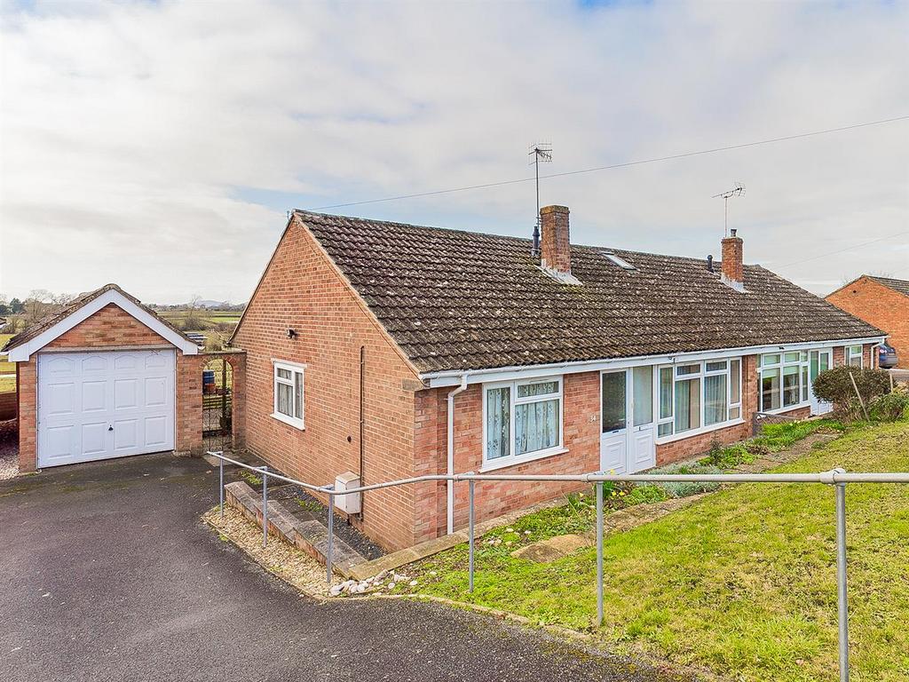 Rectory Road, UptonUponSevern, Worcester 2 bed semidetached bungalow