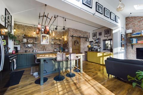 67 Hillcrest, Whitley Bay, NE25 9AF