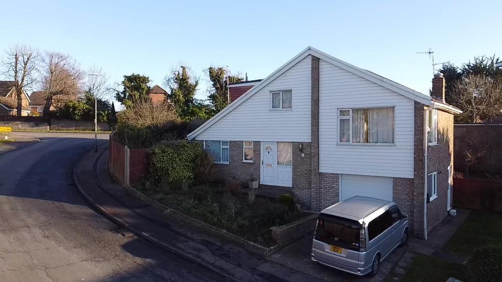 Gresham Way, St. LeonardsOnSea 3 bed detached house £425,000