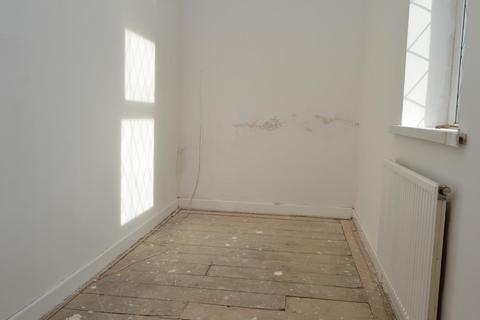 44 Brierley Street, Oldham, OL8 3DZ