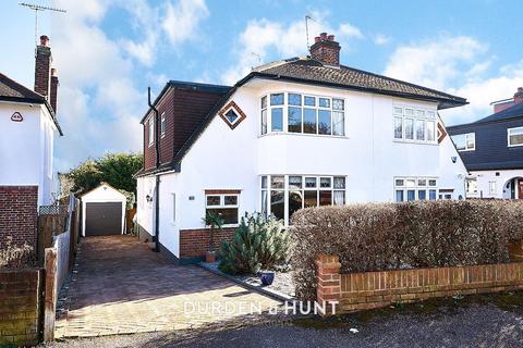 39 Roding View, Buckhurst Hill, IG9 6AF