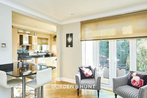 39 Roding View, Buckhurst Hill, IG9 6AF