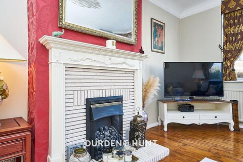 39 Roding View, Buckhurst Hill, IG9 6AF