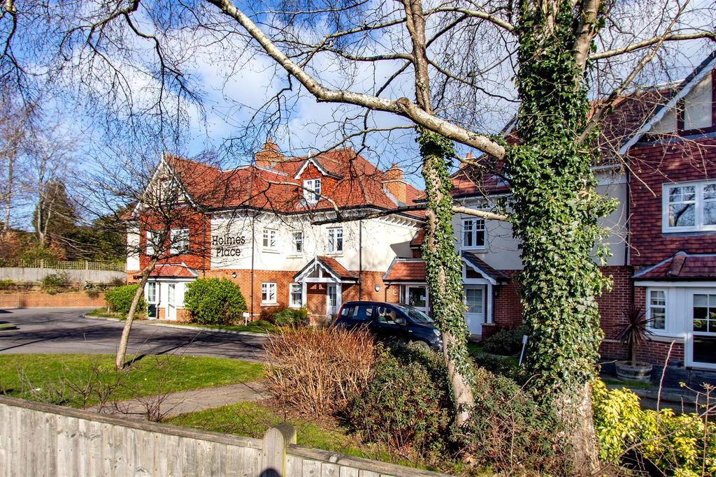 Crowborough Hill, Crowborough 1 bed retirement property for sale £285,000