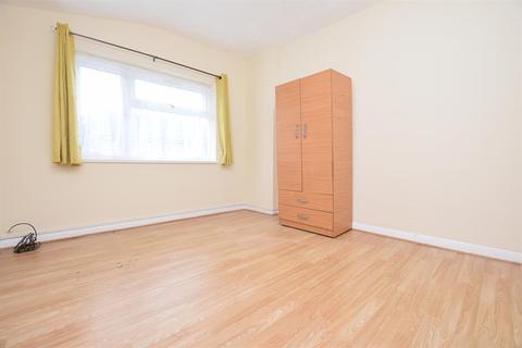 46a Credon Road, London, E13 9BJ